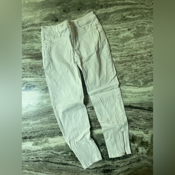 White House Black Market Mid Rise Crop Jegging White Size 0 - Picture 5 of 7